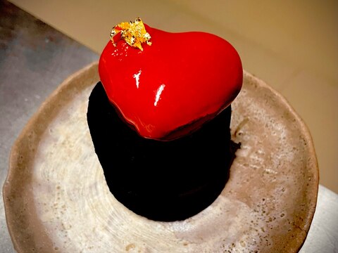 バレンタインに♡ハートチョコのピストレケーキ
